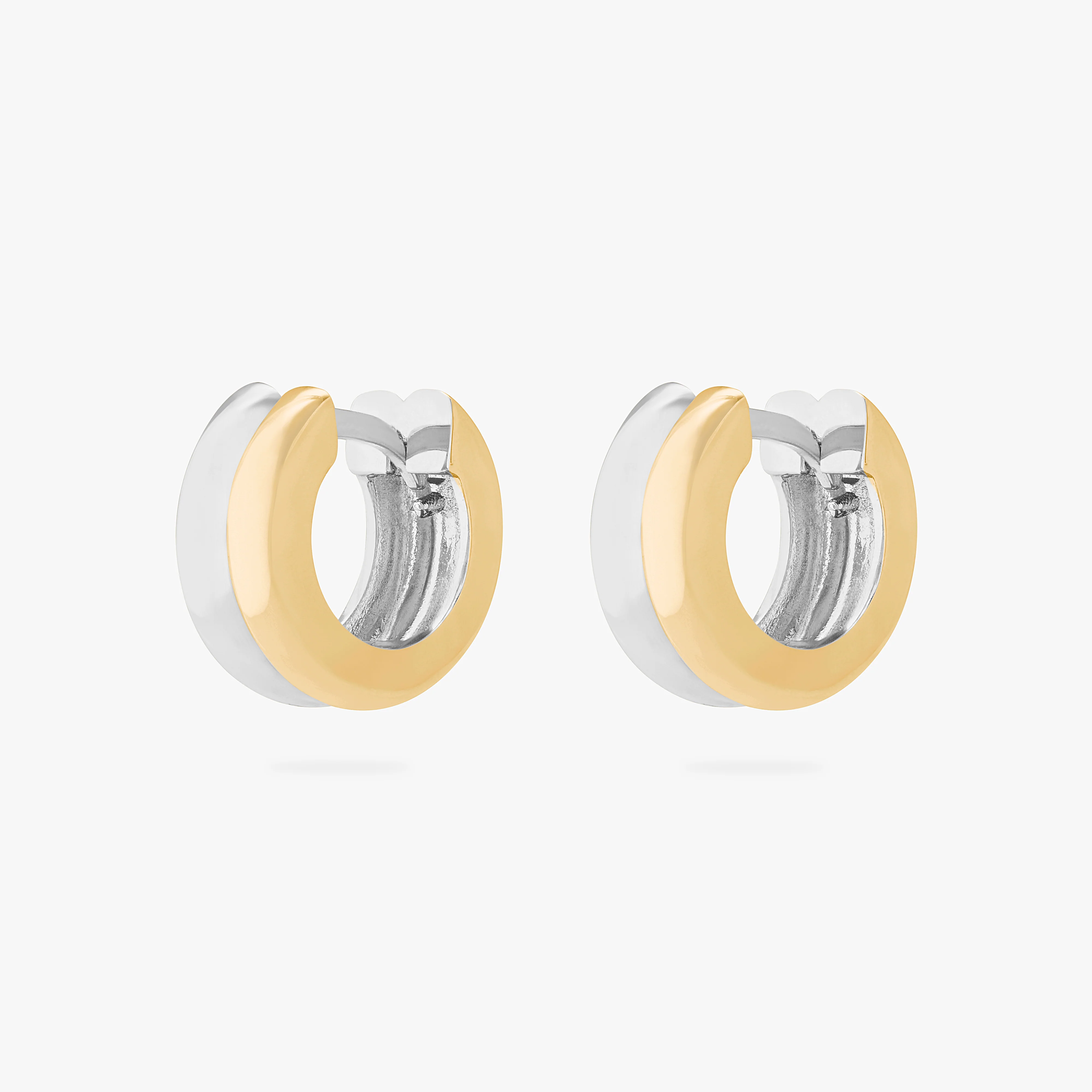 Two Tone Chunky Huggie - Image 4